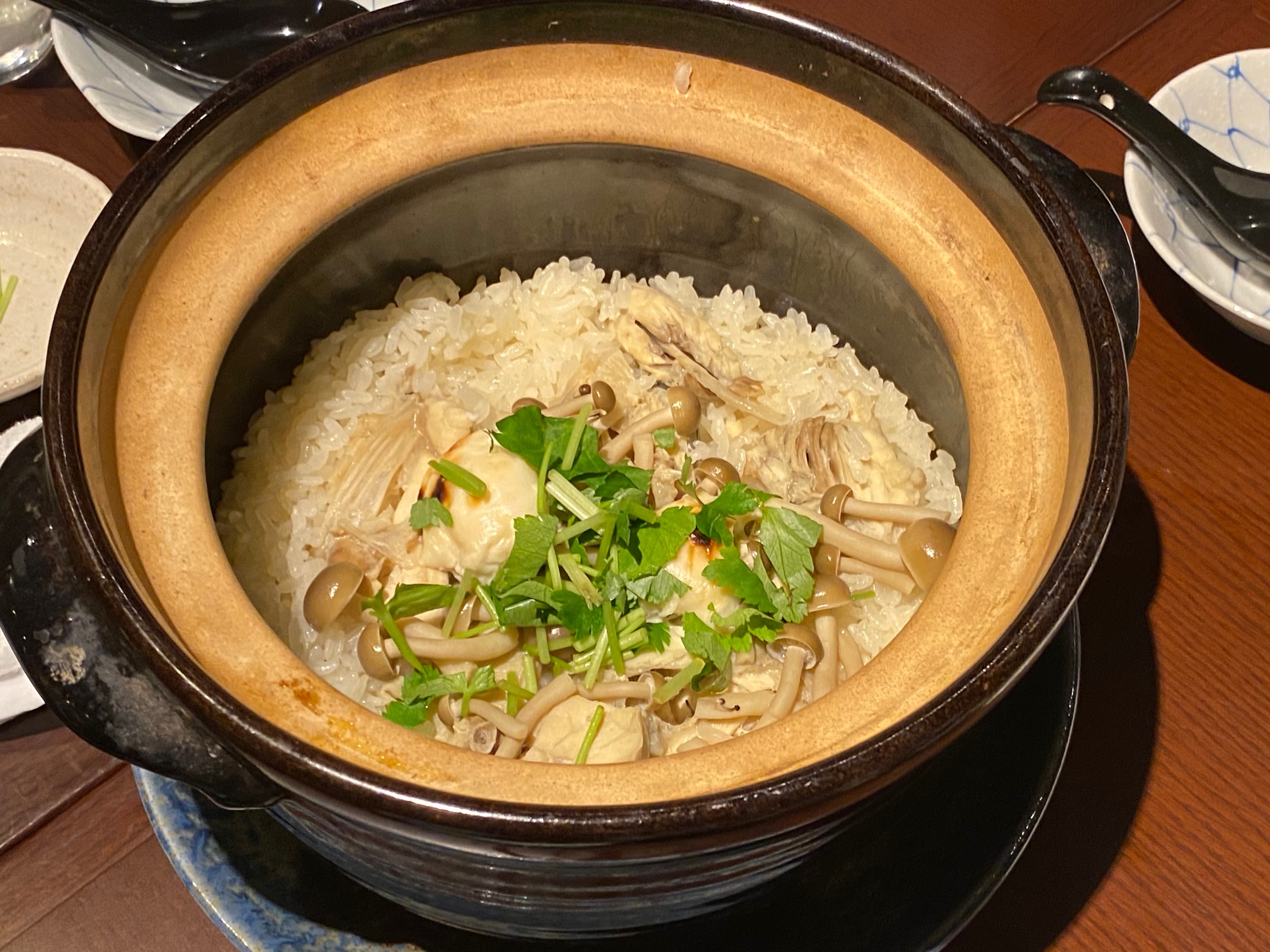 甚伍朗ふぐの土鍋炊き込みご飯